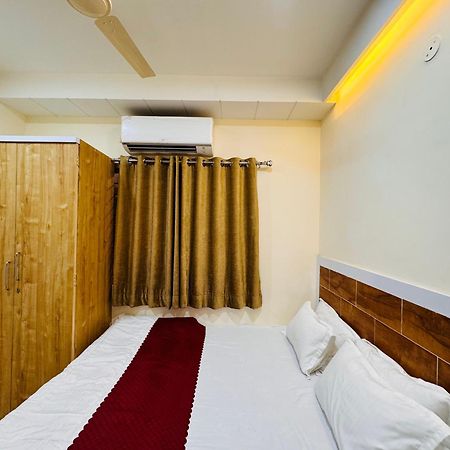 Home Escape 1Bhk Apartment Near Bombay Hospital Indore Luaran gambar
