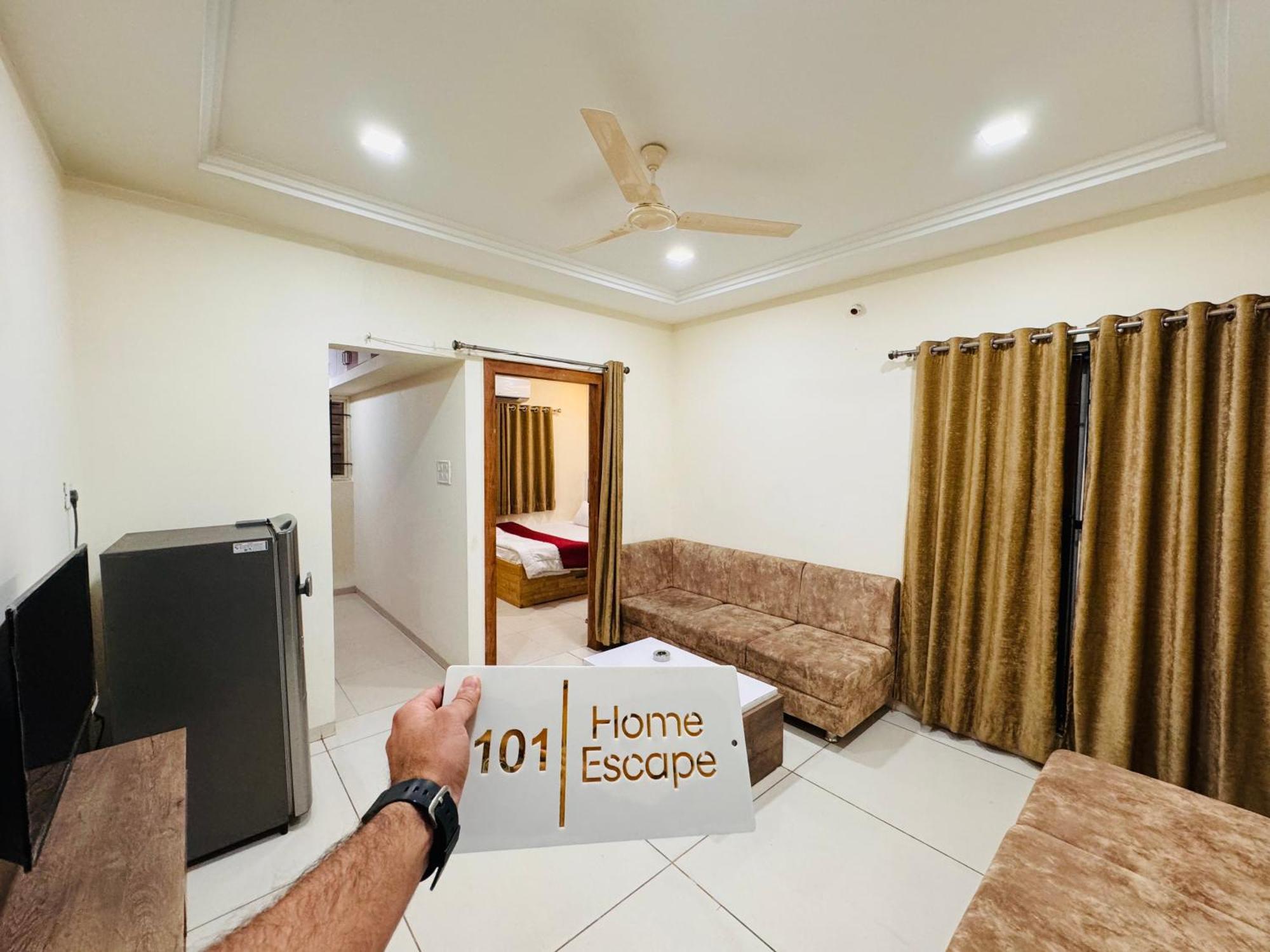 Home Escape 1Bhk Apartment Near Bombay Hospital Indore Luaran gambar