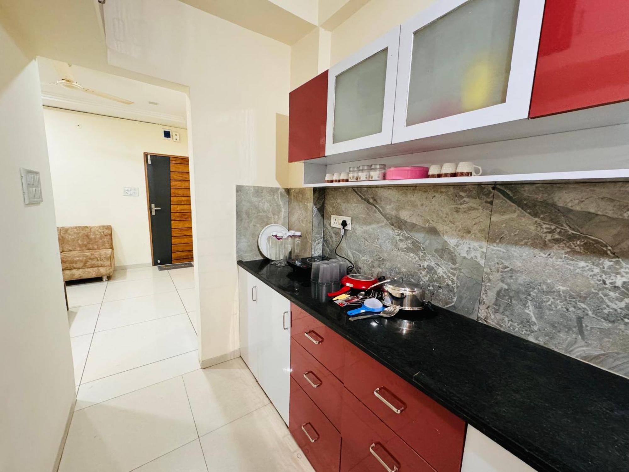 Home Escape 1Bhk Apartment Near Bombay Hospital Indore Luaran gambar